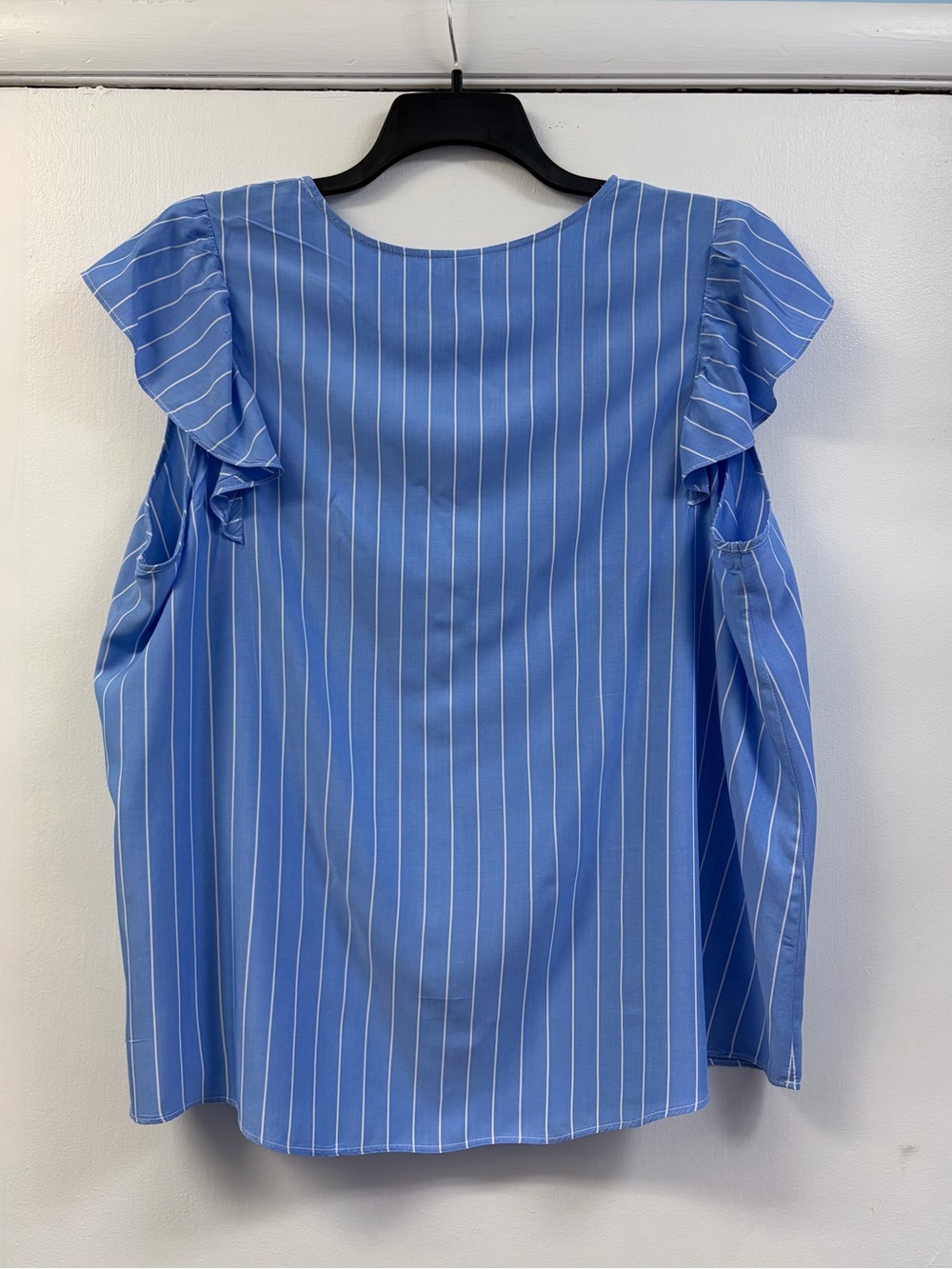 Old Navy Light Blue and White Pinstripe Blouse - Picture 2 of 3